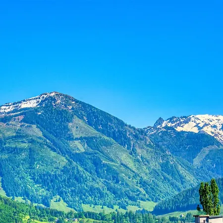 Melanie - By Alpen Lägenhet Zell am See