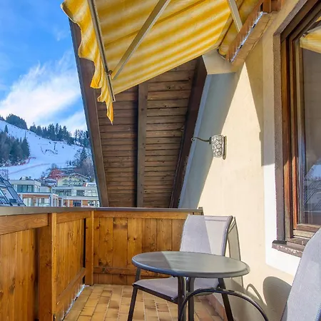 Melanie - By Alpen Lägenhet Zell am See