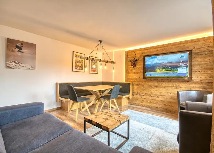 Melanie - By Alpen Appartement Zell am See